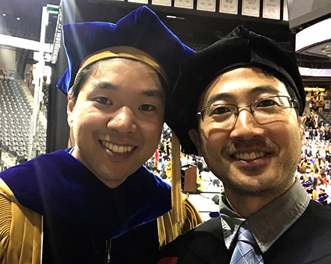 Jiyoun Jeong (left) and Harold Kim at May 2019 graduation