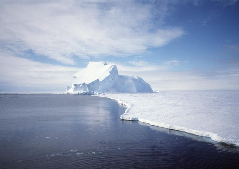 Antarctic ice sheet (Photo NASA)