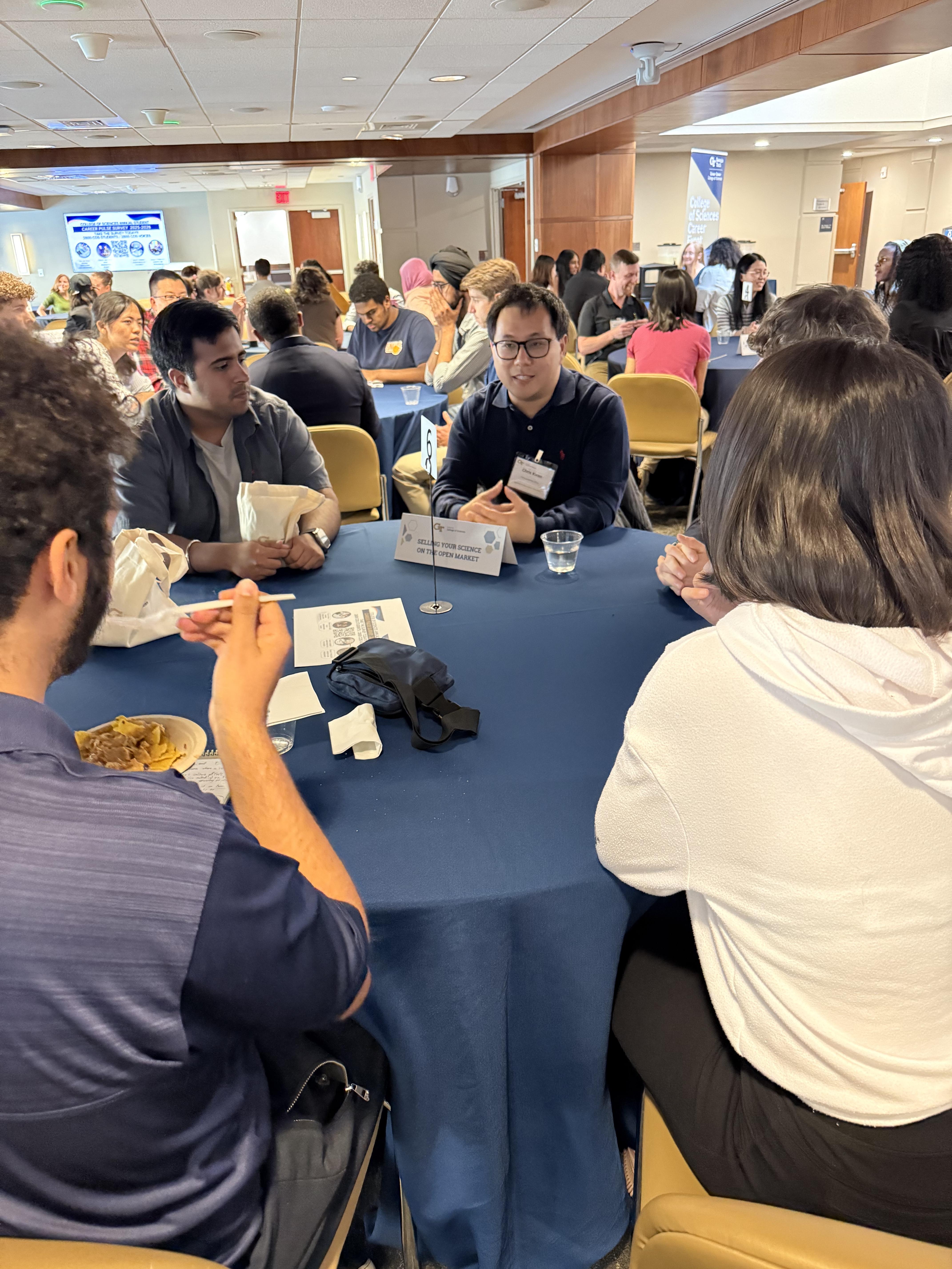 Chris Kwan (Mathematics 2019) leads a discussion about optimizing a science degree in the job search.