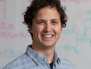 Simon Sponberg