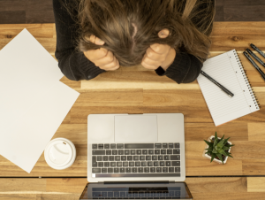 Workplace Stress (Photo Wikimedia Commons/ciphr.com)